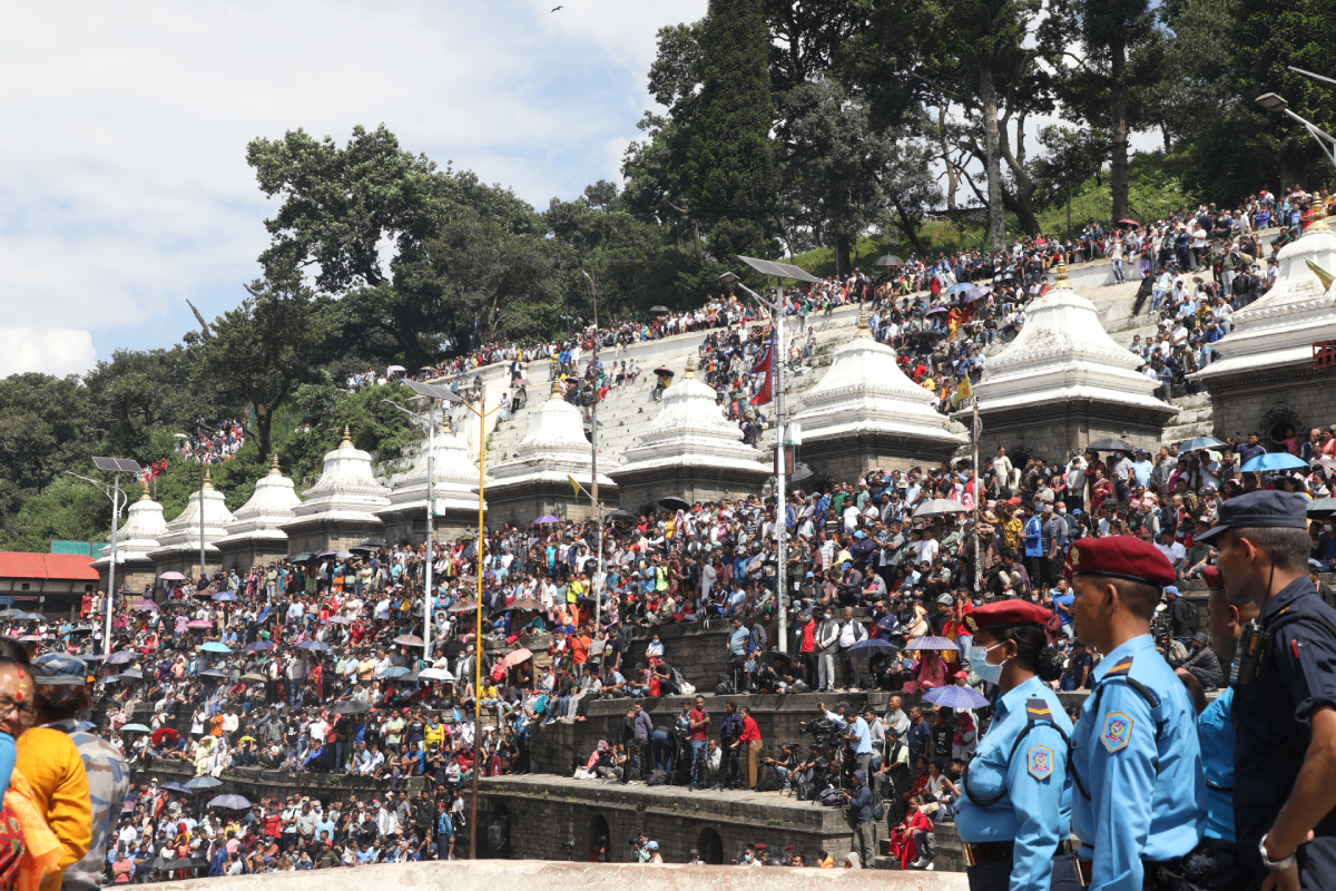 pashupati publice121694698720.jpg
